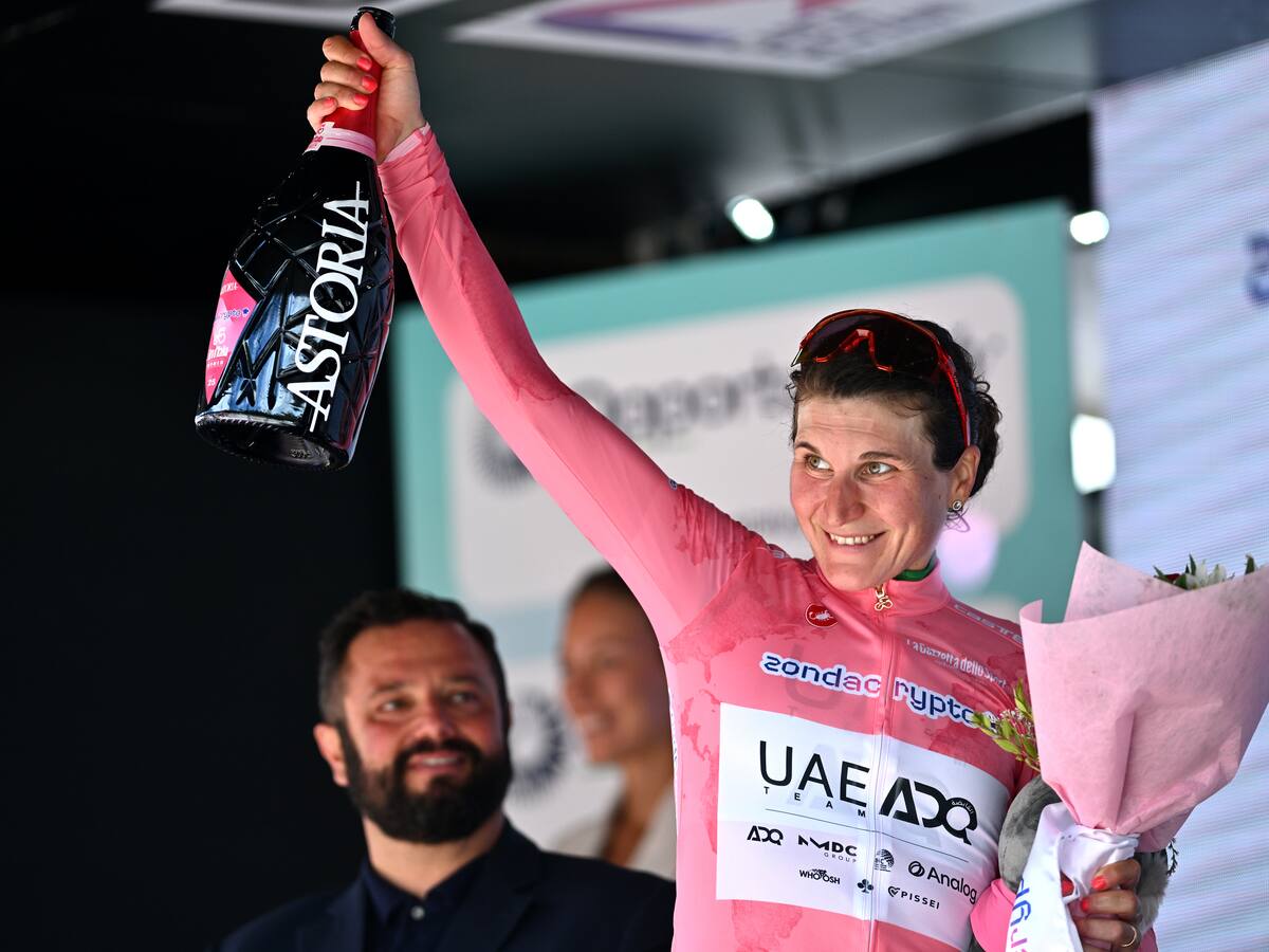 La italiana Elisa Longo Borghini triunfa en casa y se alza con el Giro