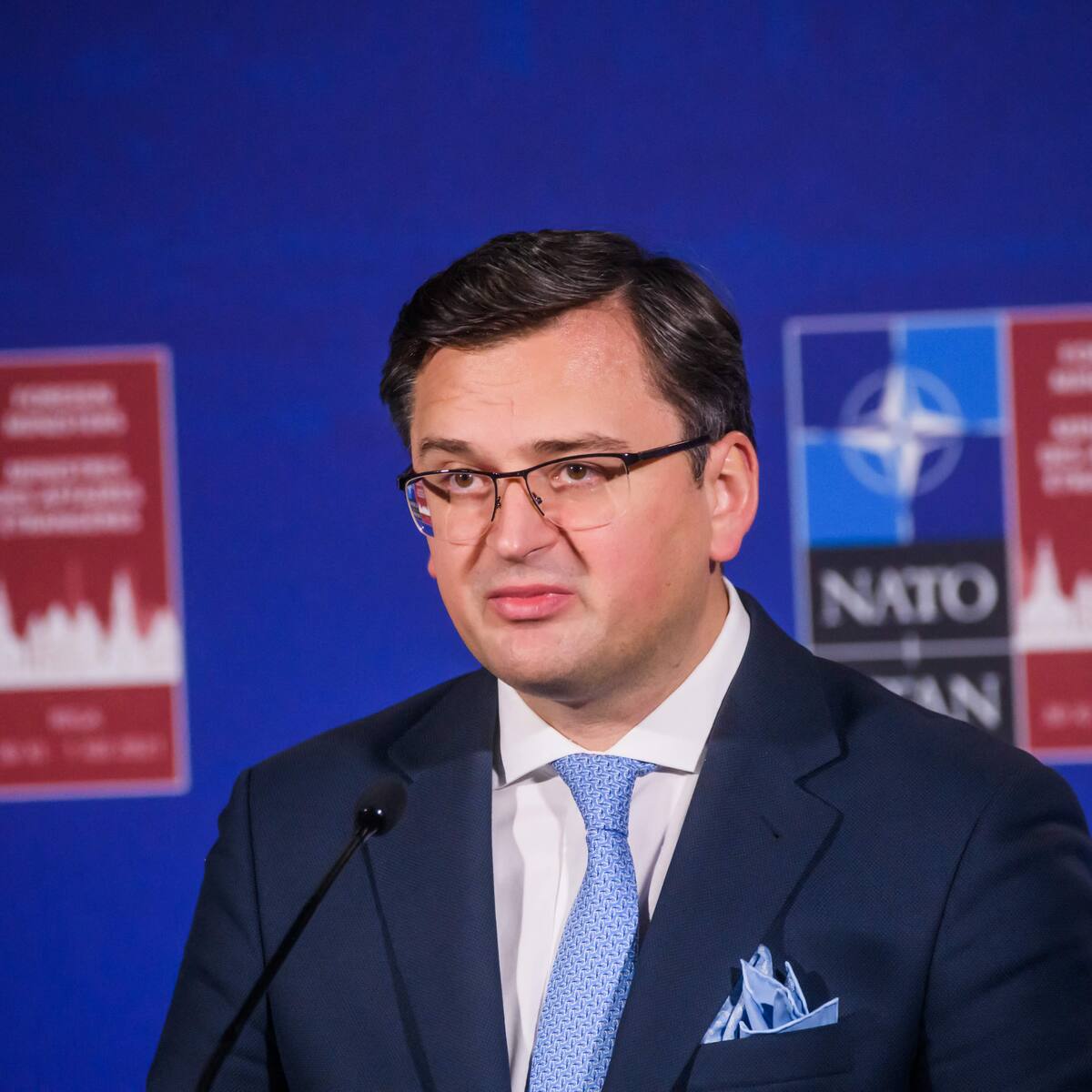 Ucrania pide a la OTAN sanciones contra Rusia ante una posible invasión