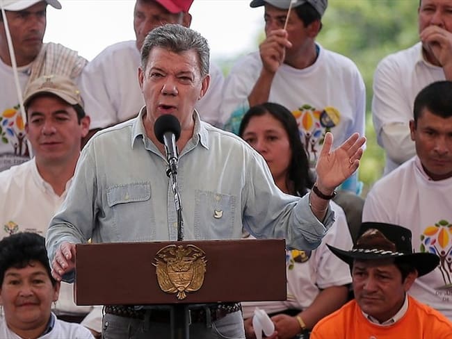El presidente Juan Manuel Santos participó en la conmemoración del Día Nacional de la Memoria y Solidaridad con las Víctimas en el municipio de Chaparral (Tolima). Foto: Colprensa
