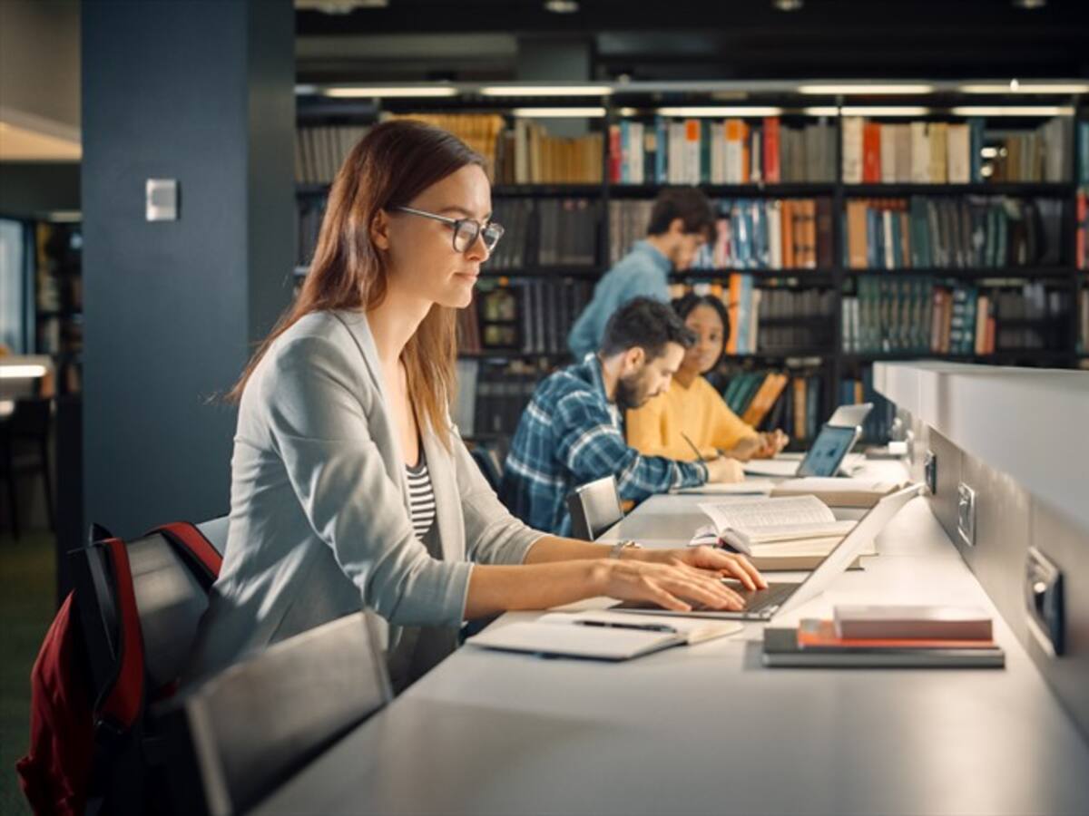 Cuál es la importancia de la lectura y la escritura en el currículo universitario
