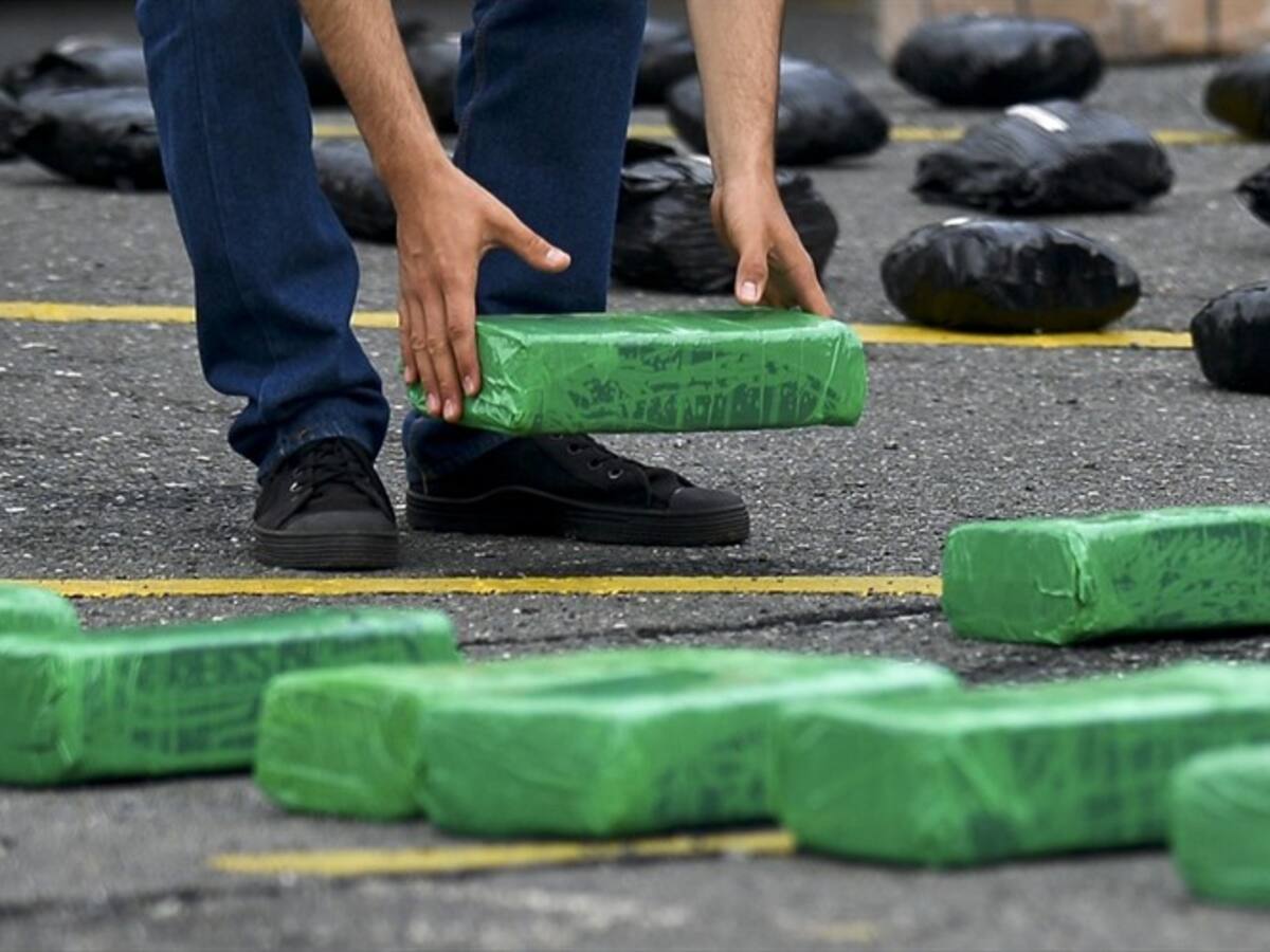 Autoridades destruyen una caleta y un laboratorio de cocaína en Urabá y sur de Bolívar