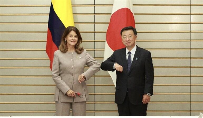 Canciller Marta Lucía Ramírez en su visita a Japón. Foto: Twitter: mluciaramirez