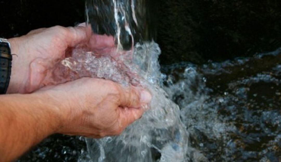 Siguen las molestias por falta de agua en Villa del Rosario