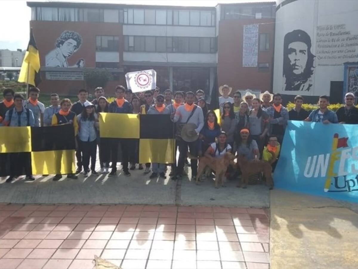 Estudiantes de la UPTC inician marcha de Sogamoso a Tunja