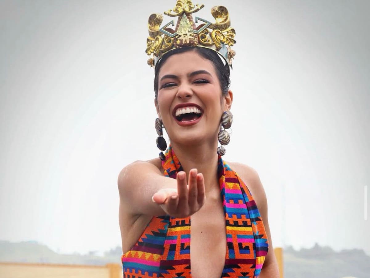 El carnaval se considera un ser vivo en transformación: Reina del Carnaval de Negros y Blancos 2026