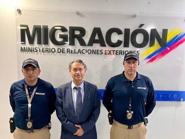 Llegada de Carlos Lehder. Foto: Migración Colombia