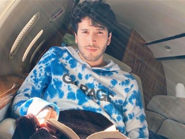 Sebastián Yatra estará leyendo cuentos para niños por Instagram