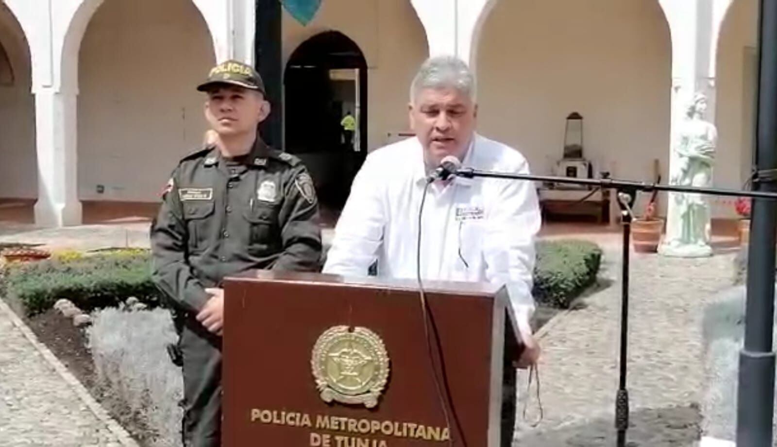 Durante las audiencias de imputación de cargo y media de aseguramiento la Fiscalía habló de contactos directos. Foto: W