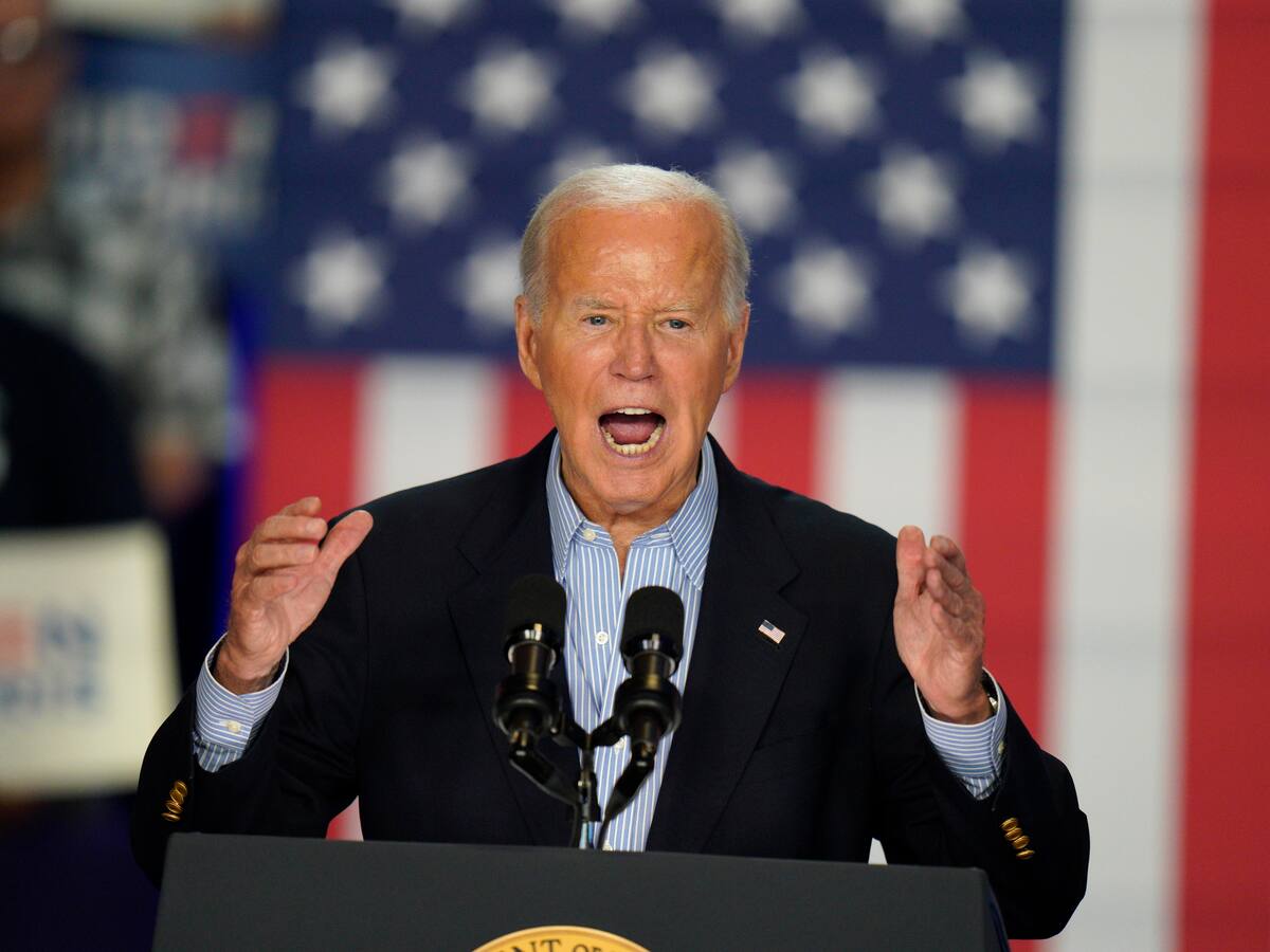 Diez congresistas demócratas se suman a que Joe Biden ponga fin a su campaña