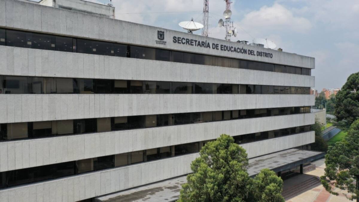 Distrito vigilará caso de estudiante hospitalizada tras ser agredida por una compañera en Bogotá