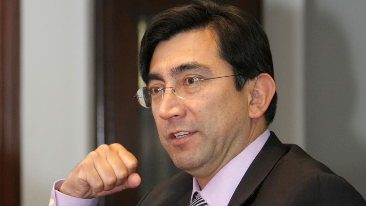 Exministro Diego Molano Vega sería el principal candidato para asumir Presidencia de ETB