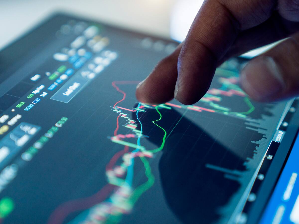 ¿Por qué el mercado de acciones en Colombia no es rentable? Experto responde