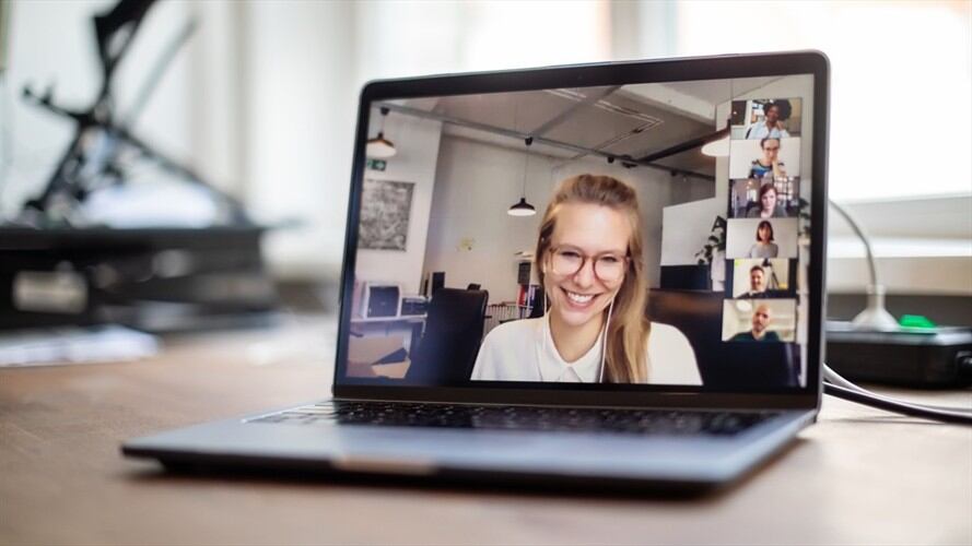 La convocatoria va dirigida para emprendedores y para estudiantes. Foto: Getty Images