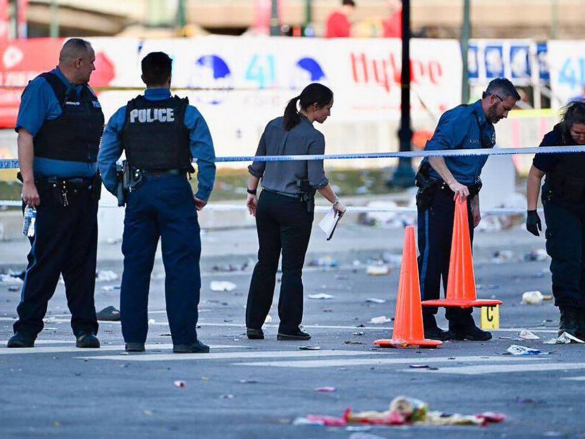 Dos menores de edad fueron acusados por el tiroteo en la celebración del Super Bowl
