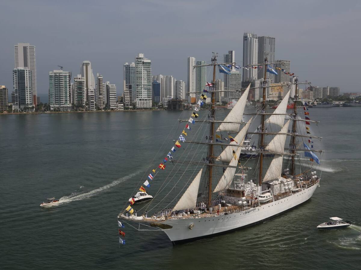 Armada Nacional abrirá el desfile de las FF.MM. por primera vez en la historia