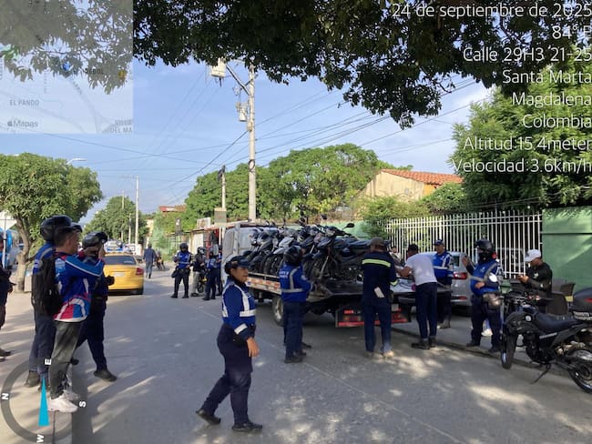 Intensifican en Santa Marta operativos a quienes ocultan o adulteran placas de los vehículos/ Alcaldía de Santa Marta.