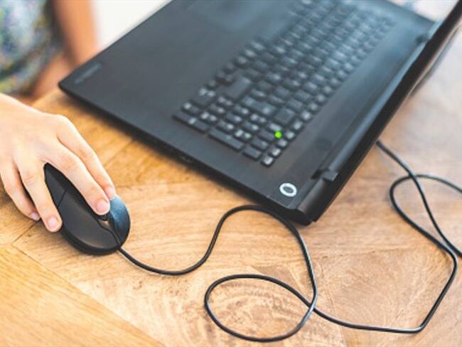 Una investigación de la Universidad Nacional el bajo acceso a las TIC podría aumentar la desigualdad en 0,012 unidades de producción en relación con su producto interno bruto.. Foto: Getty Images