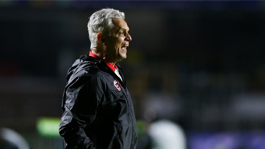 Prensa chilena sigue atacando a Reinaldo Rueda por su rendimiento . Foto: Alexandre Schneider/Getty Images