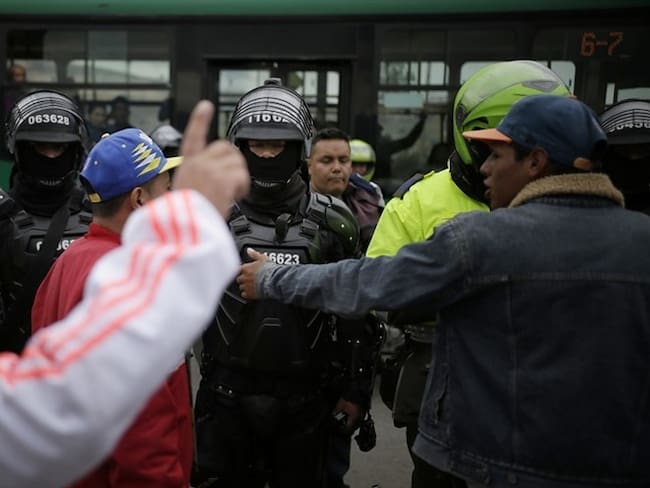 Gobierno pide que se judicialice a quienes incitaron a la violencia y bloquearon vías. Foto: Colprensa