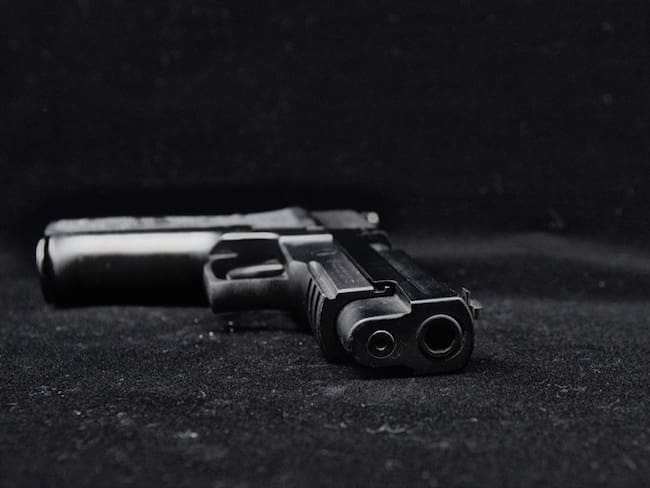 El presidente Iván Duque sancionó el decreto 1808 con el cual se prorrogan las medidas para la suspensión general de permisos para el porte de armas de fuego. Foto: Getty Images