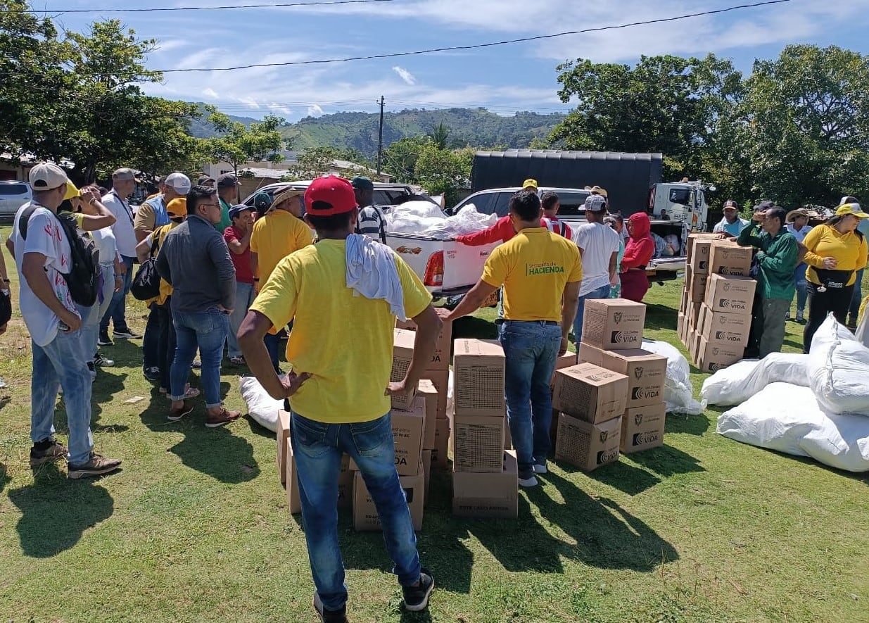 Ayuda humanitaria en El Bagre, Antioquia