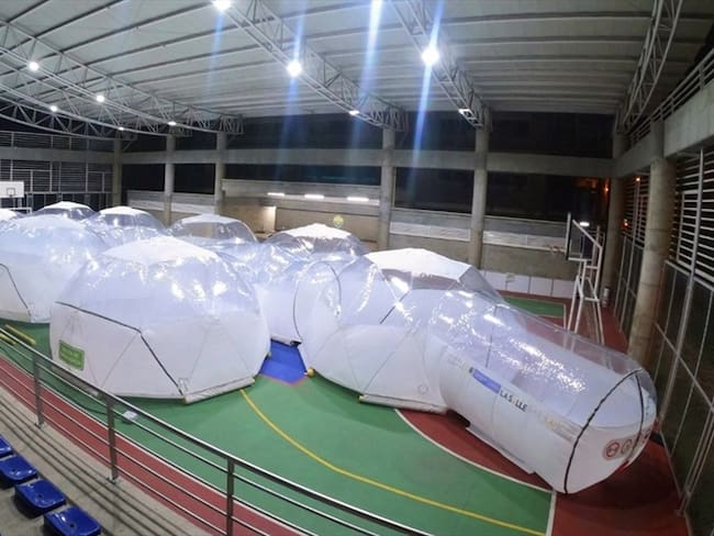 Crean domos de aislamiento para apoyar la capacidad hospitalaria de Colombia