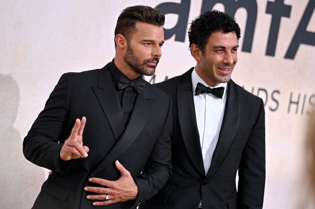 Ricky Martin y Jwan Yosef. (Photo by Lionel Hahn/Getty Images)