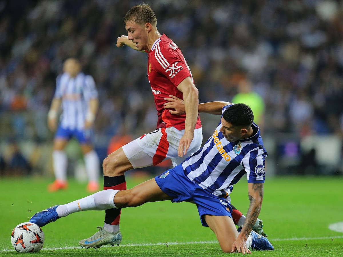Lluvia de goles en Europa League: Manchester United y Porto empataron 3-3