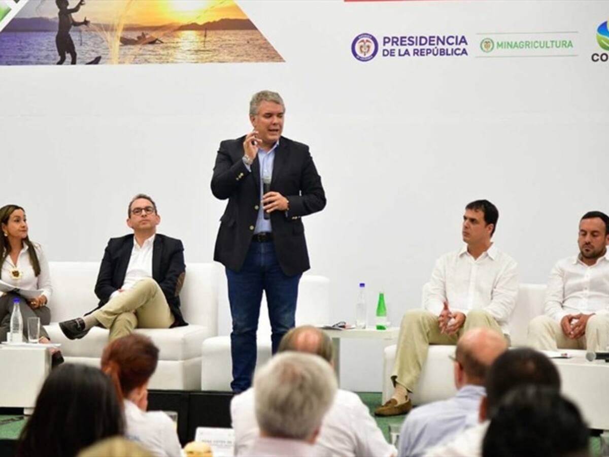 Duque anuncia ofensiva para desmantelar a Los Pachenca en Santa Marta