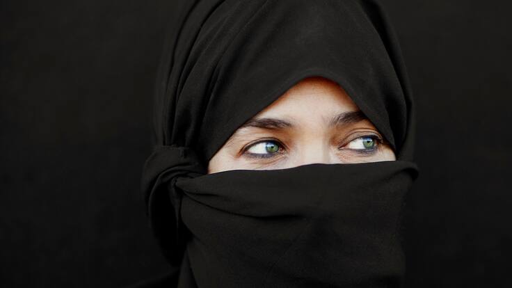 La historia de Yasmine Mohammed, mujer que escapó del radicalismo islámico