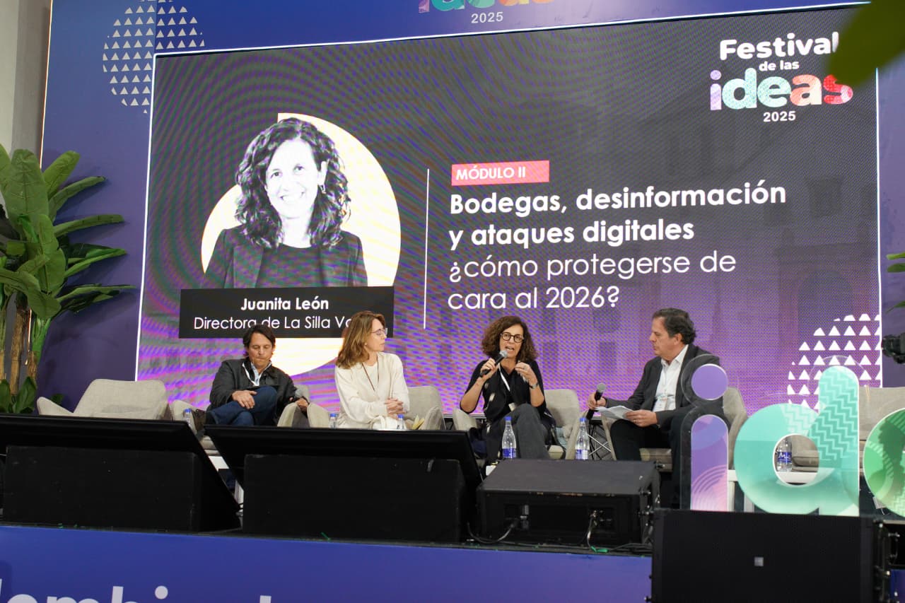 Expertos dialogan sobre desinformación y ataques digitales, en su participación en el Festival de las Ideas. | Foto: W Radio