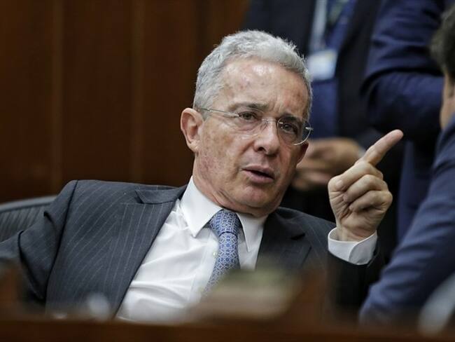 Álvaro Uribe (foto) y Andrés Pastrana pidieron al fiscal “ad hoc”, Leonardo Espinosa, investigar si Odebrecht financió las campañas de Juan Manuel Santos. Foto: Colprensa