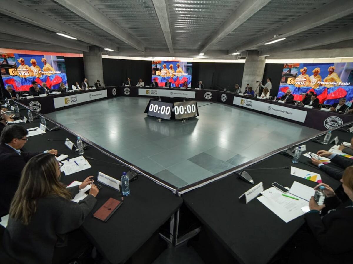 Asociatividad y equidad: las claves para lograr la prosperidad social en Colombia