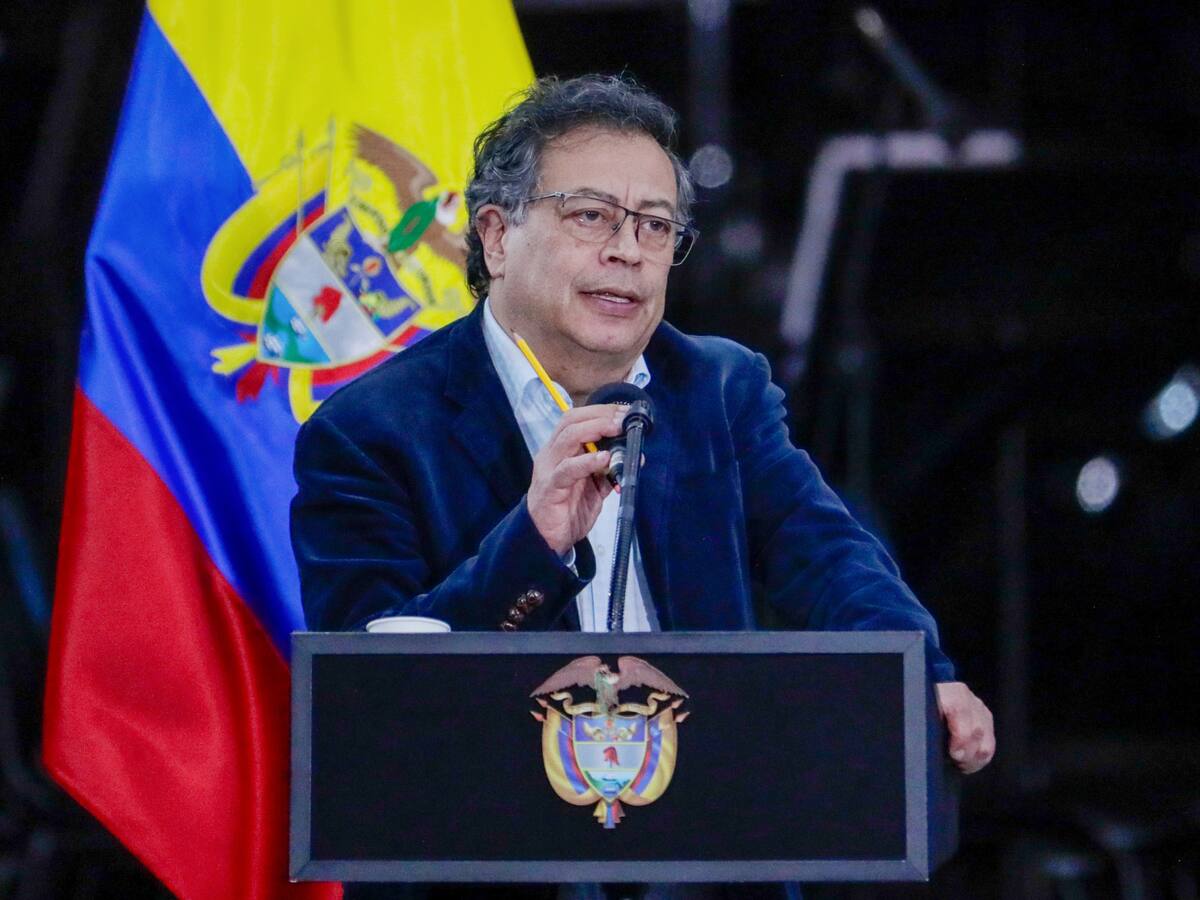 Tribunal admitió demanda contra el presidente Petro por presunto hostigamiento a medios