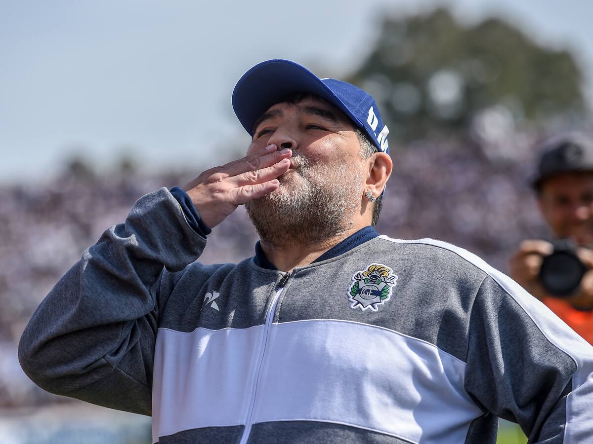 Fiscalía pidió suspensión del juicio de Maradona tras acusación de parcialidad de una jueza