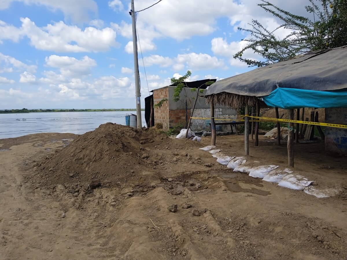 Erosión en Salamina arrasó otro tramo de la vía en el sector del ferry