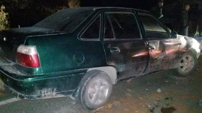 Técnicos Antiexplosivos de la Policía Nacional descartaron la presencia de artefactos explosivos en un vehículo que fue abandonado. Foto: Alcaldía Jambaló