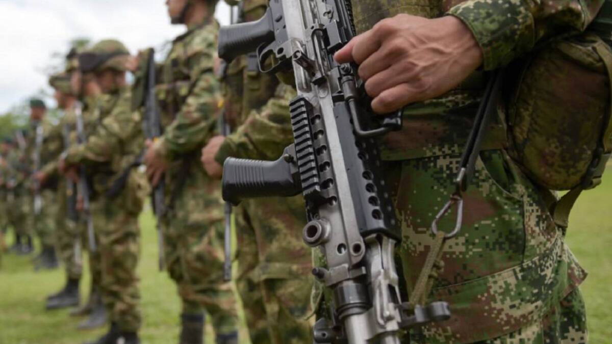 Coronel salpicado en caso de secuestro fue llamado a curso de general del Ejército