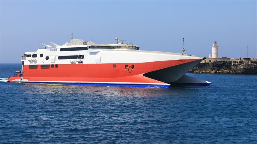 La embarcación "Susurro" trajo 15 nuevos contagios a la isla.. Foto: Getty Images