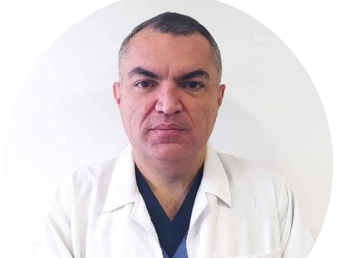 ¿Cuáles son los síntomas del cáncer de colon? Experto los explica