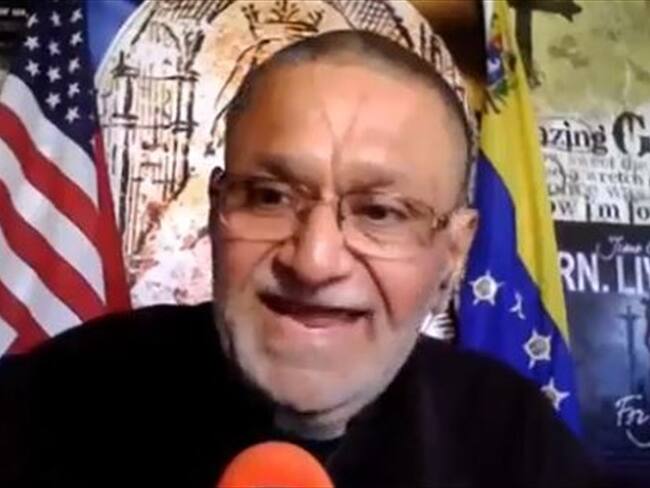 El sacerdote venezolano que exige al Papa Francisco elevar la voz por Venezuela