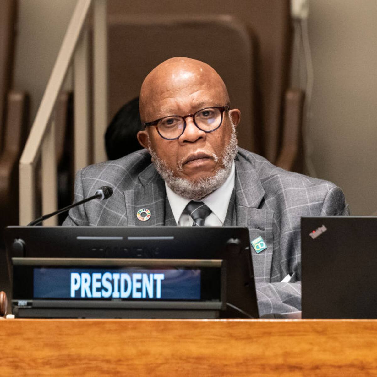 Esperemos que surja voluntad de paz: Dennis Francis sobre guerra en Gaza