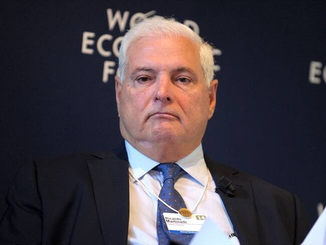 Siempre buscarán manera de desprestigiarlo y acusarlo: Ricardo Martinelli defiende a Uribe