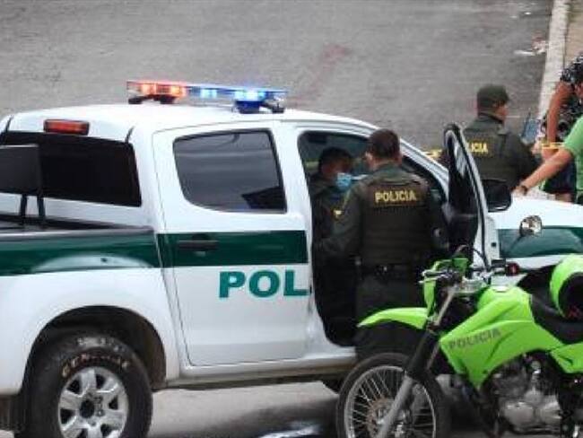 Operativo de la Policía en Floridablanca. Foto: Cortesía Melissa Múnera