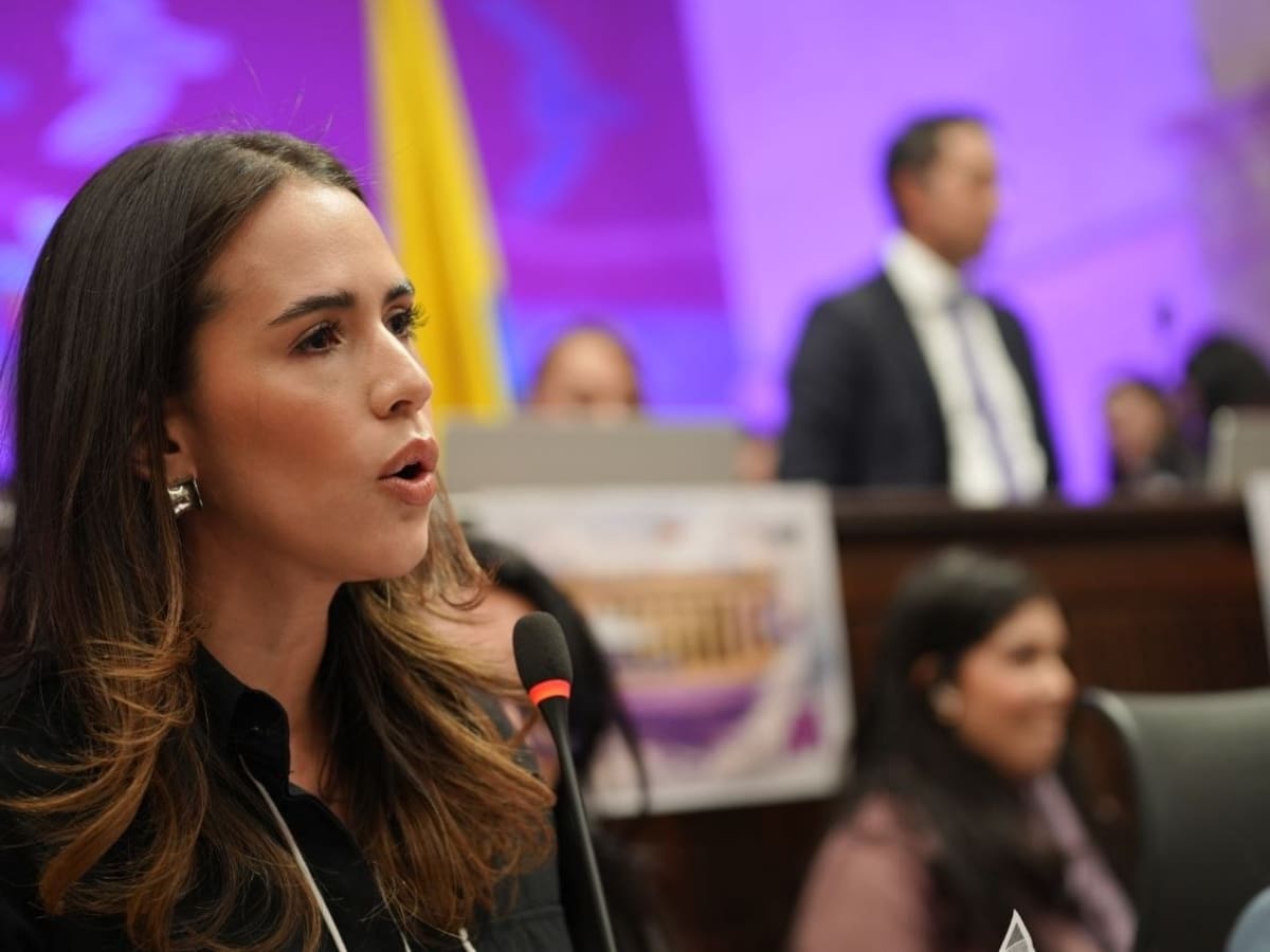 Bancada de mujeres del Pacto Histórico pide la salida del gerente de RTVC por denuncias