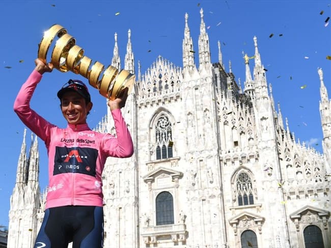 El ciclista colombiano ratificó su gran victoria en el Giro de Italia en la contrarreloj en Milán. . Foto: Tim de Waele/Getty Images