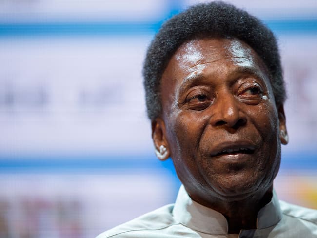 A Pelé lo expulsaron en El Campín y volvió al campo de juego: así fue el episodio