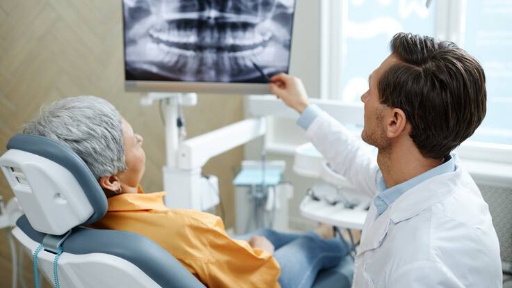 ¿Qué son y para qué sirven los implantes dentales?