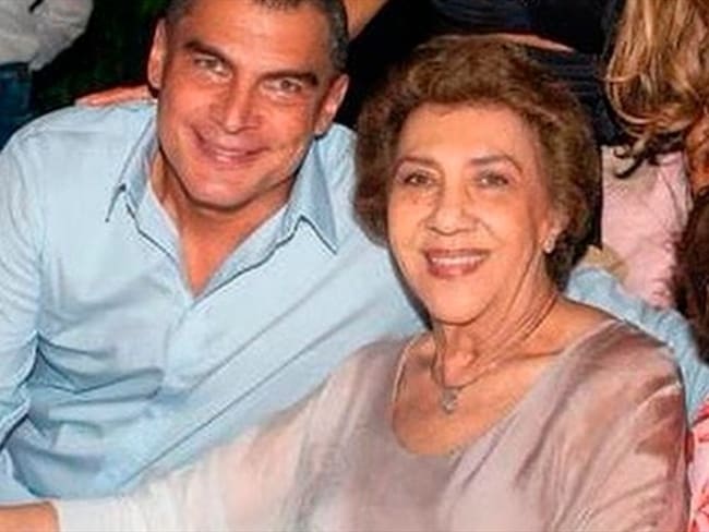 Fallece la madre de Faryd Modragón. Foto: Instagram: @farydmondragon / Muere la mamá de Faryd Modragón