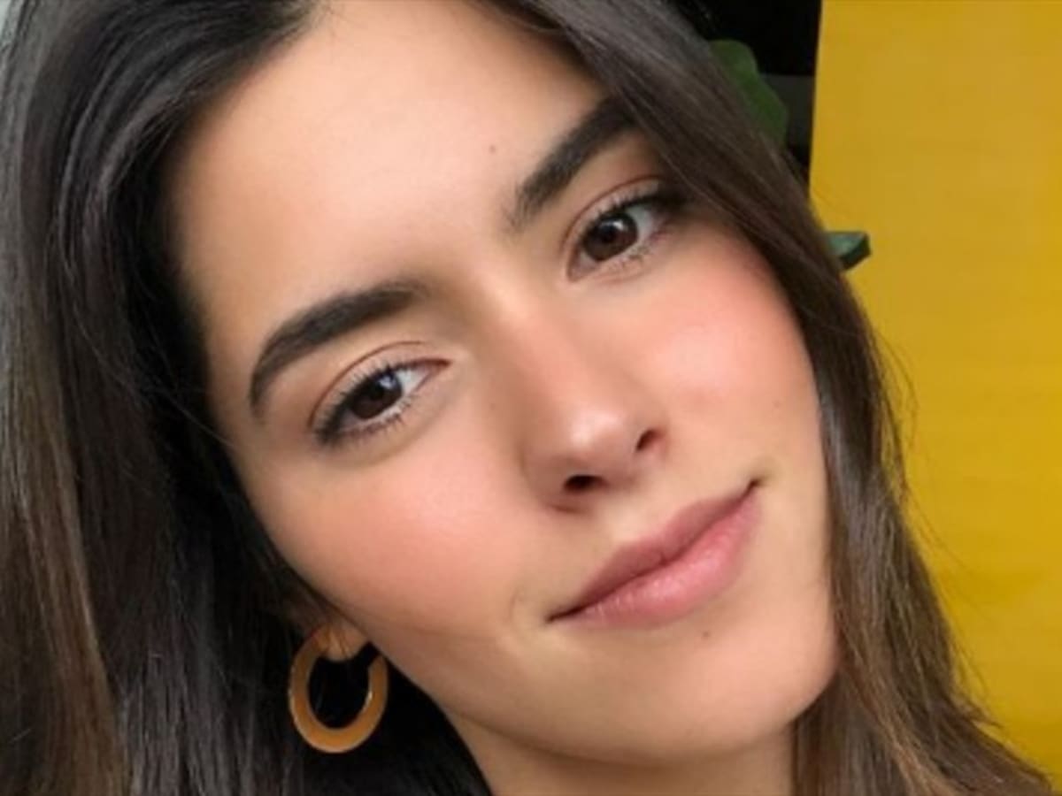 Paulina Vega presumió su moldeado cuerpo con foto en bikini en el espejo